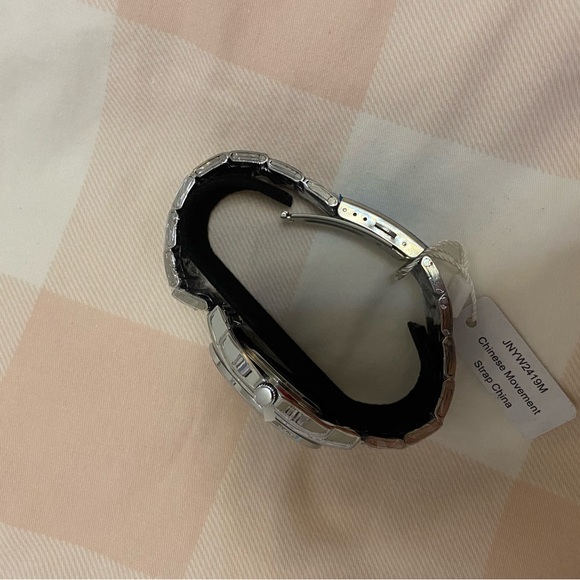 NWT Jones NY Men’s Watch - Picture 4 of 4